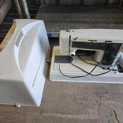 #3510 • JC Penny Sewing Machine with Case