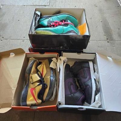 #4034 • (3) Pairs of Nikes