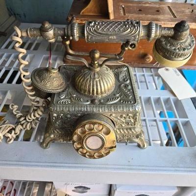 #3538 • Rotary Telephone