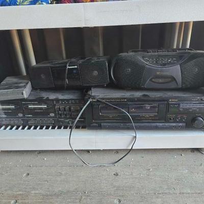 #10572 • Assorted Audio Equipment
