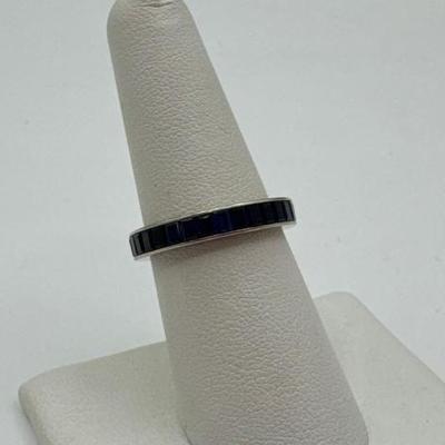 #746 • 14k White Gold Sapphire Band, 2.67g
