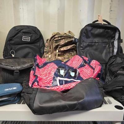 #4056 • Bange Backpack, Hollister Backpack, Camera Bag, Duffle Bag and more