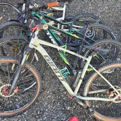 #80010 • 5 Bicycles
