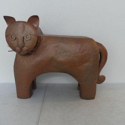 2012 Hammered Metal Large Cat Sculpture