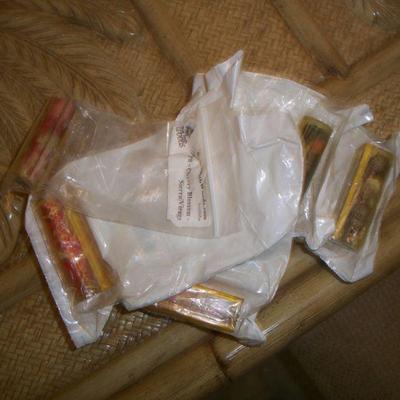 The packages shown are all for making Pen barrels and caps. The next 33 photos show different materials and company names.