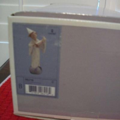 close up of box.