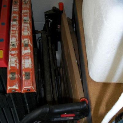 Folding work bench