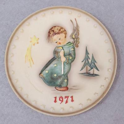 Hummel Goebel 1971 Collector's Plate