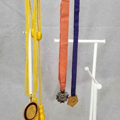 De Molay Fraternity Medals And Pins