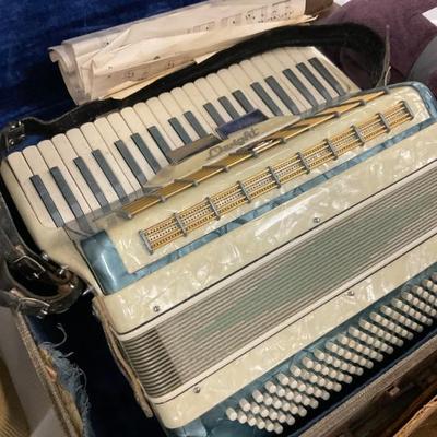 Accordian 