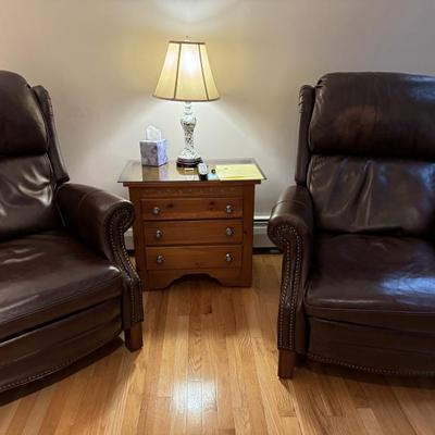 Matching recliners