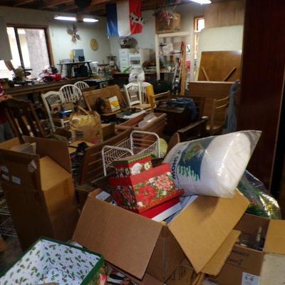 Estate sale photo
