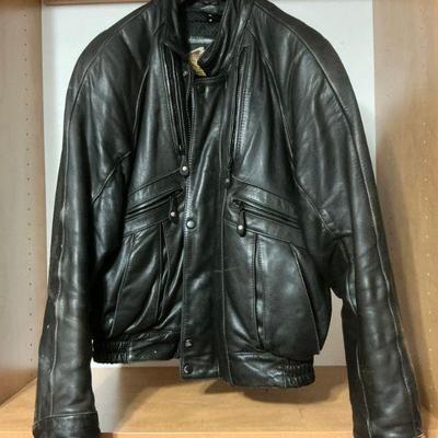 Mens Harley Davidson Leather Jacket - size 44R