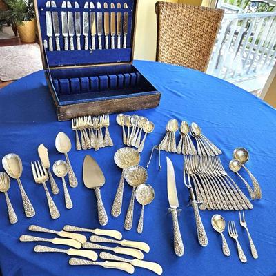 Sterling Flatware "Repousse" 1924 by Kirk Steiff - 86 pcs