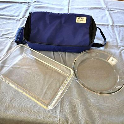  Pyrex 8" x 13" Baking Dish with Pyrex Brand Portable Carrying Case - Keeps Food Warm - Plus Pie Plate 
