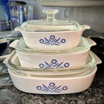 20 pieces of Corningware 