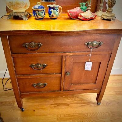 Antique wash stand with mirror