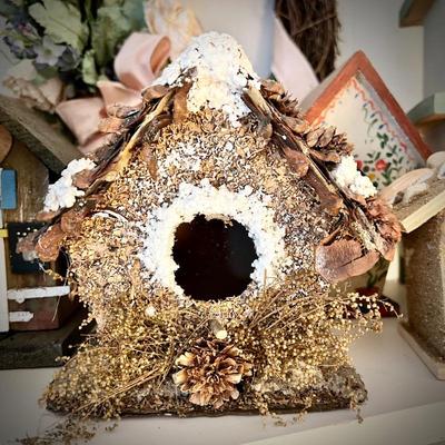 Birdhouse collection