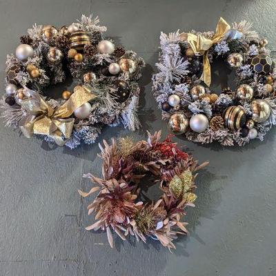 Lot #B156 - Holiday Wreaths Collection - Decorative Gold & Silver Accents