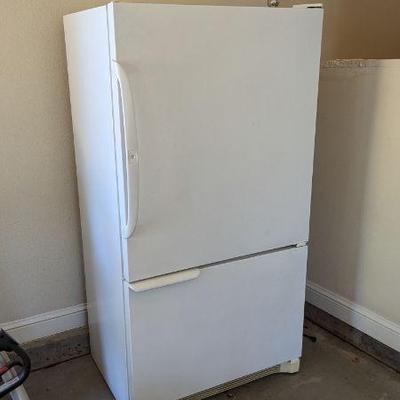 Lot #B194 - Amana Refrigerator - White Model BRF20TW, Energy Efficient, With Adjustable Shelves & Freezer