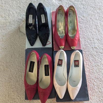 Lot #B41 - Classic Heeled Pumps, Including Divertente, Classiques Entier & Anne Klein, Sizes 7.5-8