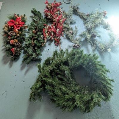 Lot #B158 - Christmas Teardrop Wreaths & Garlands