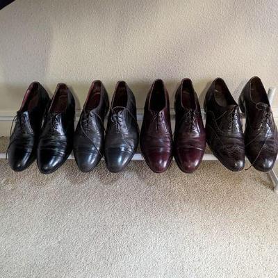 Lot #B59 - Men's Royal Imperial Florsheim Shoes, Size 10.5D
