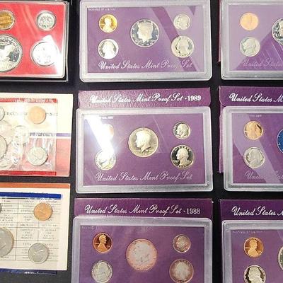 TII120 - US Mint Proof Sets 