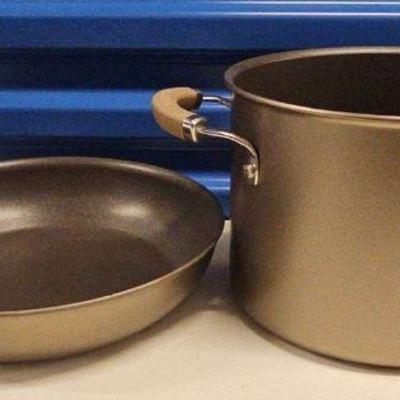 TII166-Circulon Non-stick Pot And Pan