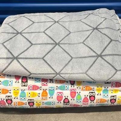 TII112- Soft Roll Up Little Kids Nap Mat & Plush Throw