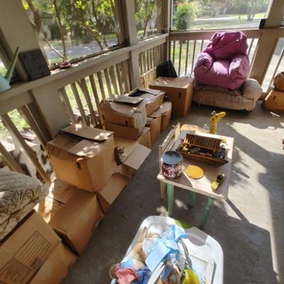 Estate sale photo