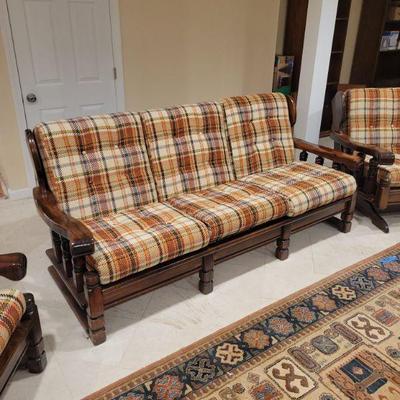 Vintage J.C. Penny couch. Part of a 3 piece set. Gteat condition. Solid Wood & plaid. Will last forever! 91" X 35". $75