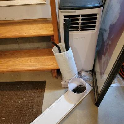 FrigidAire stand up room air conditioner
$65