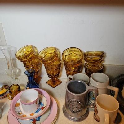 Amber glass Group $5