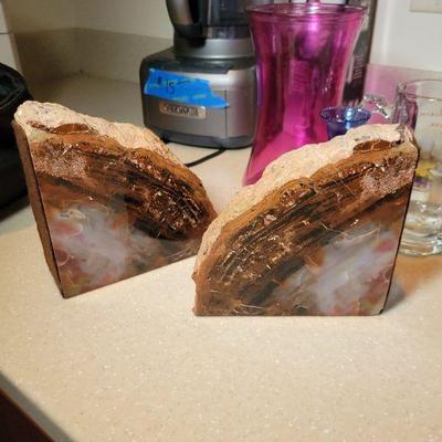 Stone bookends