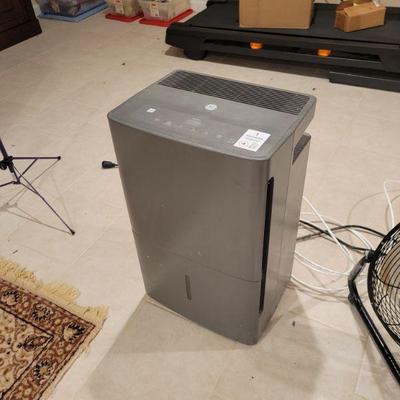 Dehumidifier. G.E. with built in pump.
$30