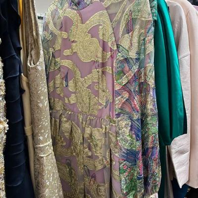 Clothing sizes Small - XLarge