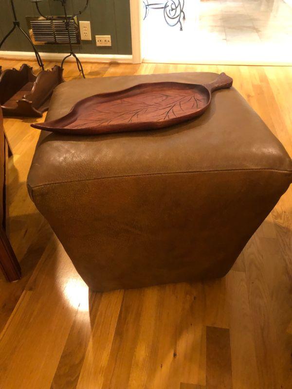 BEES KNEES ARE IN BRIARCLIFF!