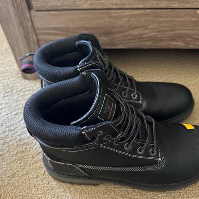 Men’s shoes 