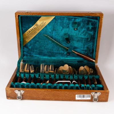 Come into our showroom October 4-6, 10am-5pm to purchase this item. 