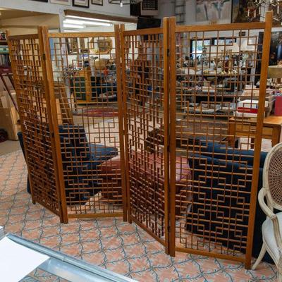 Come into our showroom October 4-6, 10am-5pm to purchase this item. 