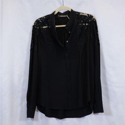 Come into our showroom October 4-6, 10am-5pm to purchase this item. 