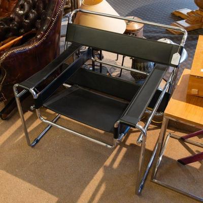 Come into our showroom October 4-6, 10am-5pm to purchase this item. 