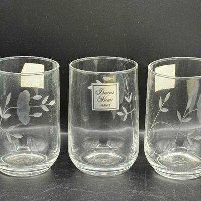 (3) Princess House Heritage Pattern Glasses

