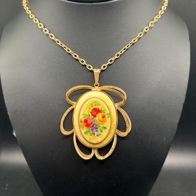 Fabulous Floral Cameo Necklace
