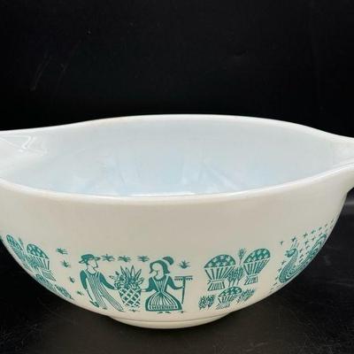 Pyrex Amish Butterprint Cinderella Nesting Bowl