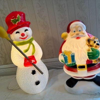 (2) Light Up Plastic Yard Holiday Lawn Figures
