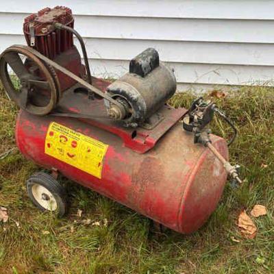 Sears 125 PSI 3HP Air Compressor **Not Tested
