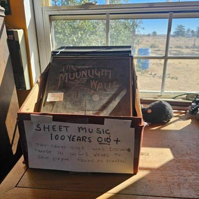 Estate sale photo