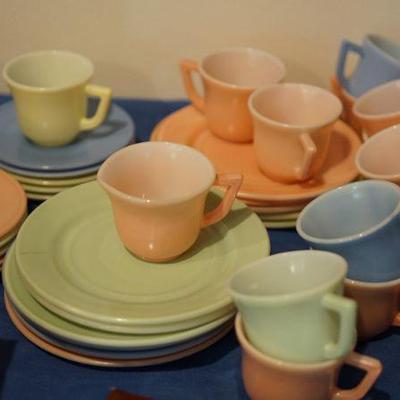 Vintage child's Modern Tone tea sets 